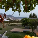 Roses Hotel