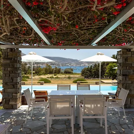 Roses Hotel