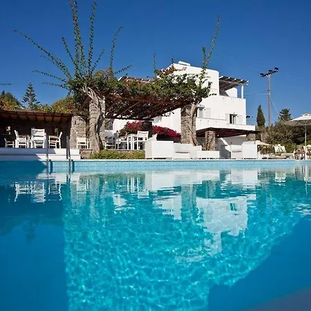 Roses Hotel 2*